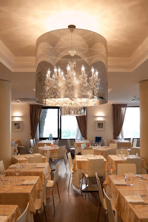 Mira Mare Sea Hotell Cervia Exteriör bild